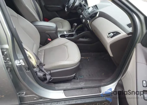 2015 Hyundai Tucson Se from USA, damaged, VIN KM8JUCAG6FU023088